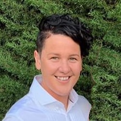 Collette M. customer portrait